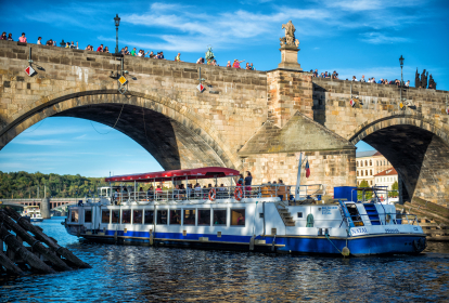 Prag Privat Strippbåt image 4