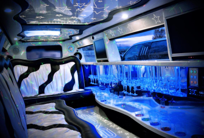 Gdansk Hummer Strip-Limo image 9