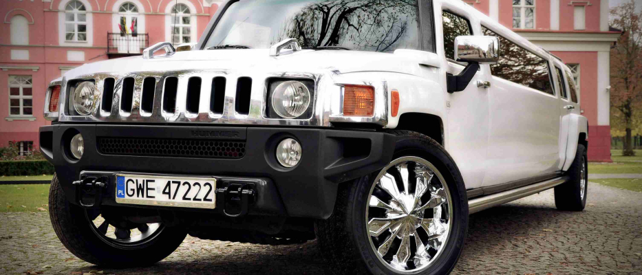 Gdansk Hummer Strip-Limo image 1
