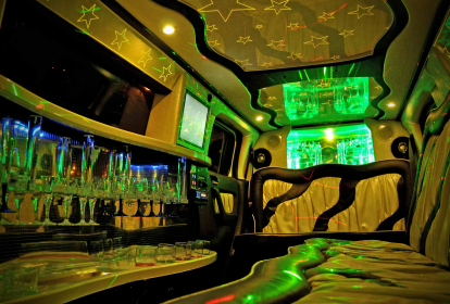 Gdansk Hummer Strip-Limo image 19