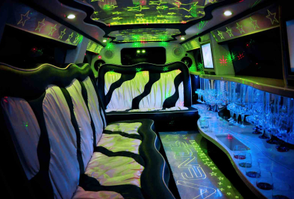 Gdansk Hummer Strip-Limo image 17